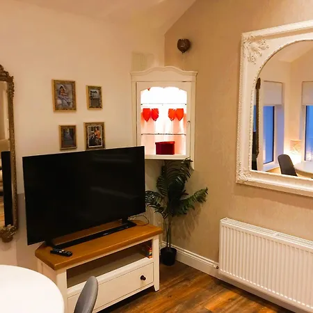 Cosy & Peaceful Villa *