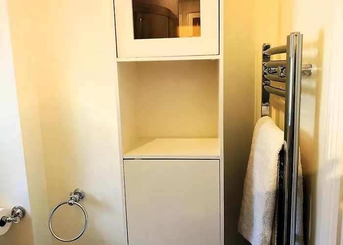 Cosy & Peaceful Villa *